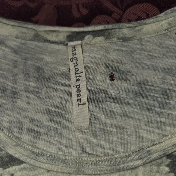 Magnolia Pearl Distressed T-shirt Knit Long Sleeve Dress One Size - Picture 2 of 5